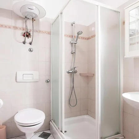 Lara Gortanova Bay Apartment *